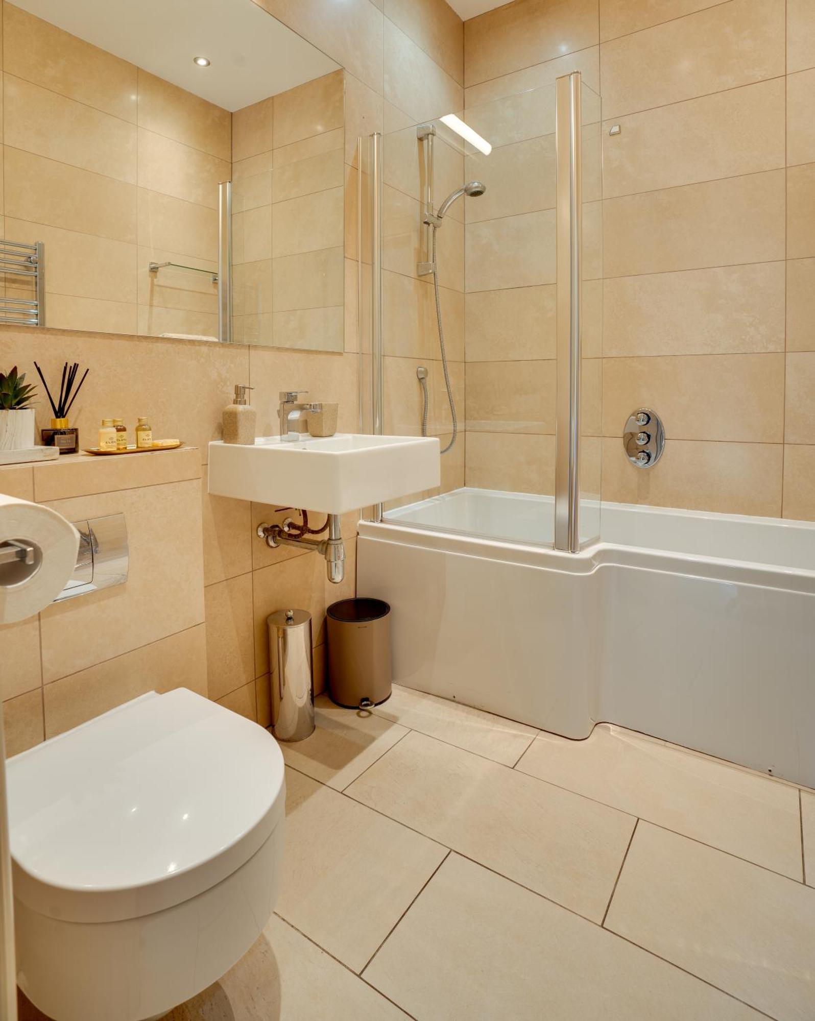 Spence Lodge: Beautiful 2-bedroom Stone Holiday home Alnmouth